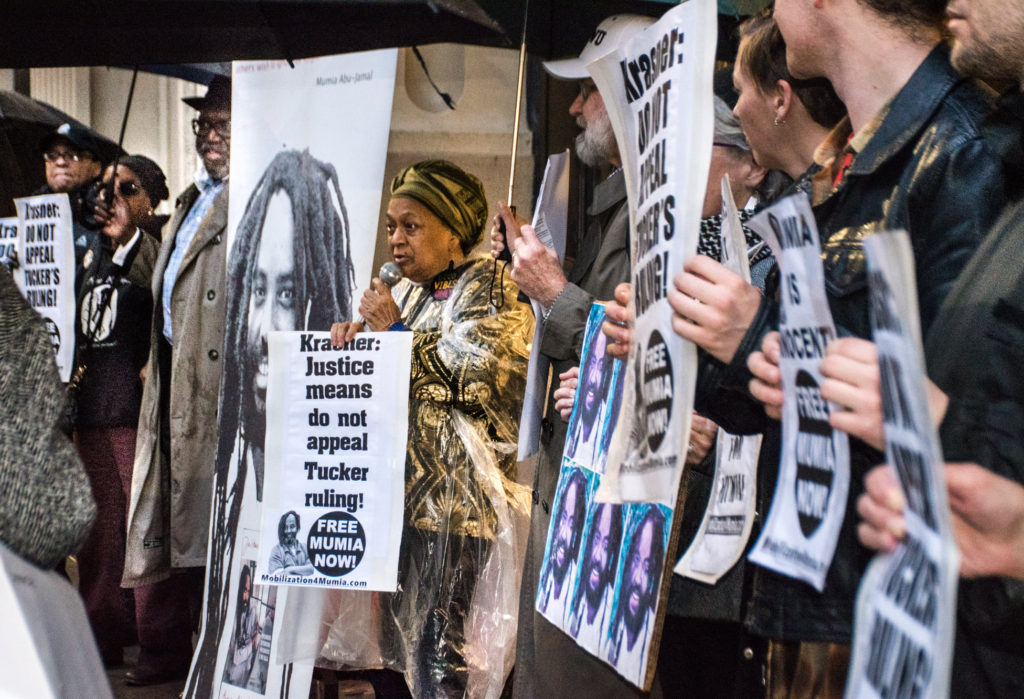 Pam Africa denouncing the cowardly, boot-licking District Attorney Larry Krasner. 